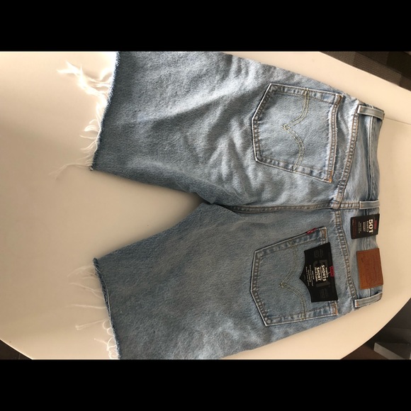 501 shorts - Picture 2 of 5